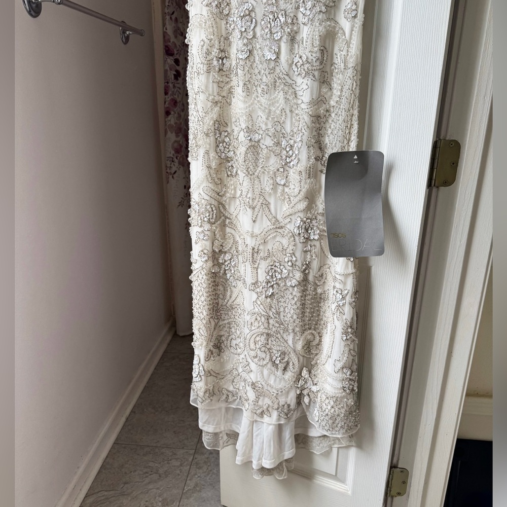 ASOS DESIGN ornate crystal embellished square neck maxi wedding dress - Picture 7 of 15